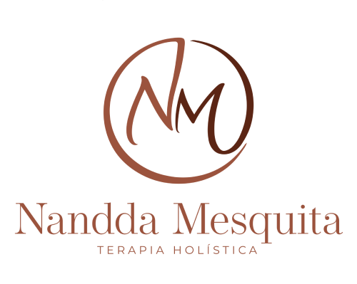 Logo vertical Nandda Mesquita